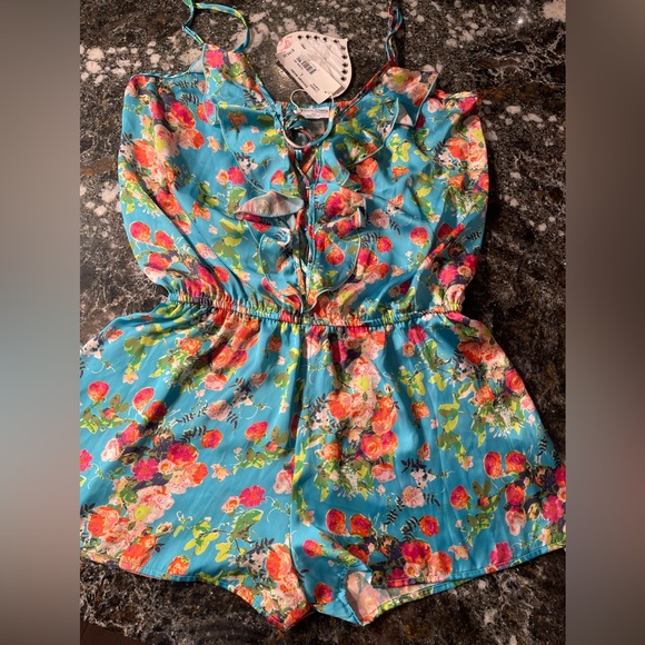 NWT beach bunny romper size L new with tags - Picture 3 of 7